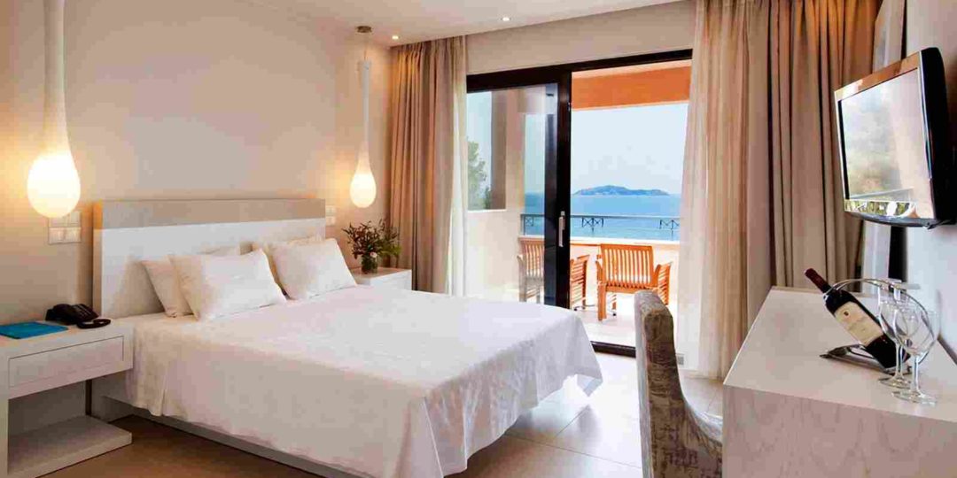https://www.itremoschettieri.org/wp-content/uploads/2016/03/summer-room-02-1080x540.jpg