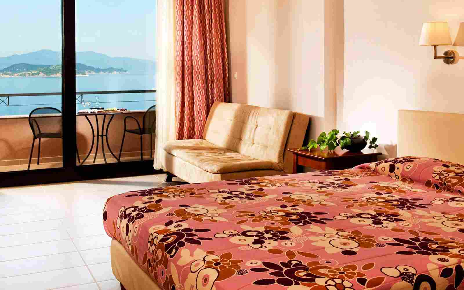 https://www.itremoschettieri.org/wp-content/uploads/2016/03/summer-room-14.jpg